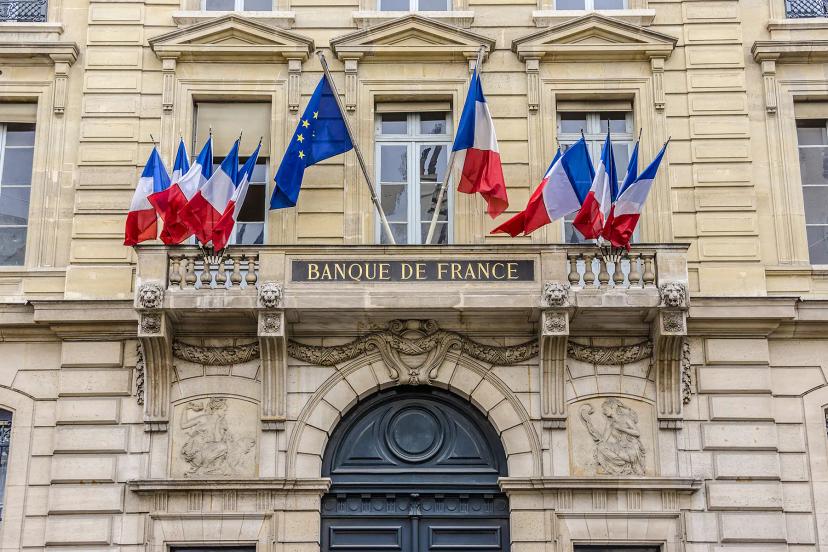 CRS 2.0 in France: What Banks and Digital-Asset Platforms Must Know for 2026 