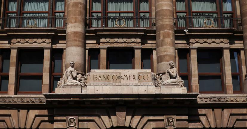 RFC Validation in Mexico: Why Banks Must Verify with SAT